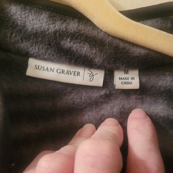 Susan Graver Womens Animal Print Fleece Vests Size M Lot Of 2 Leopard Zebra - Picture 4 of 7